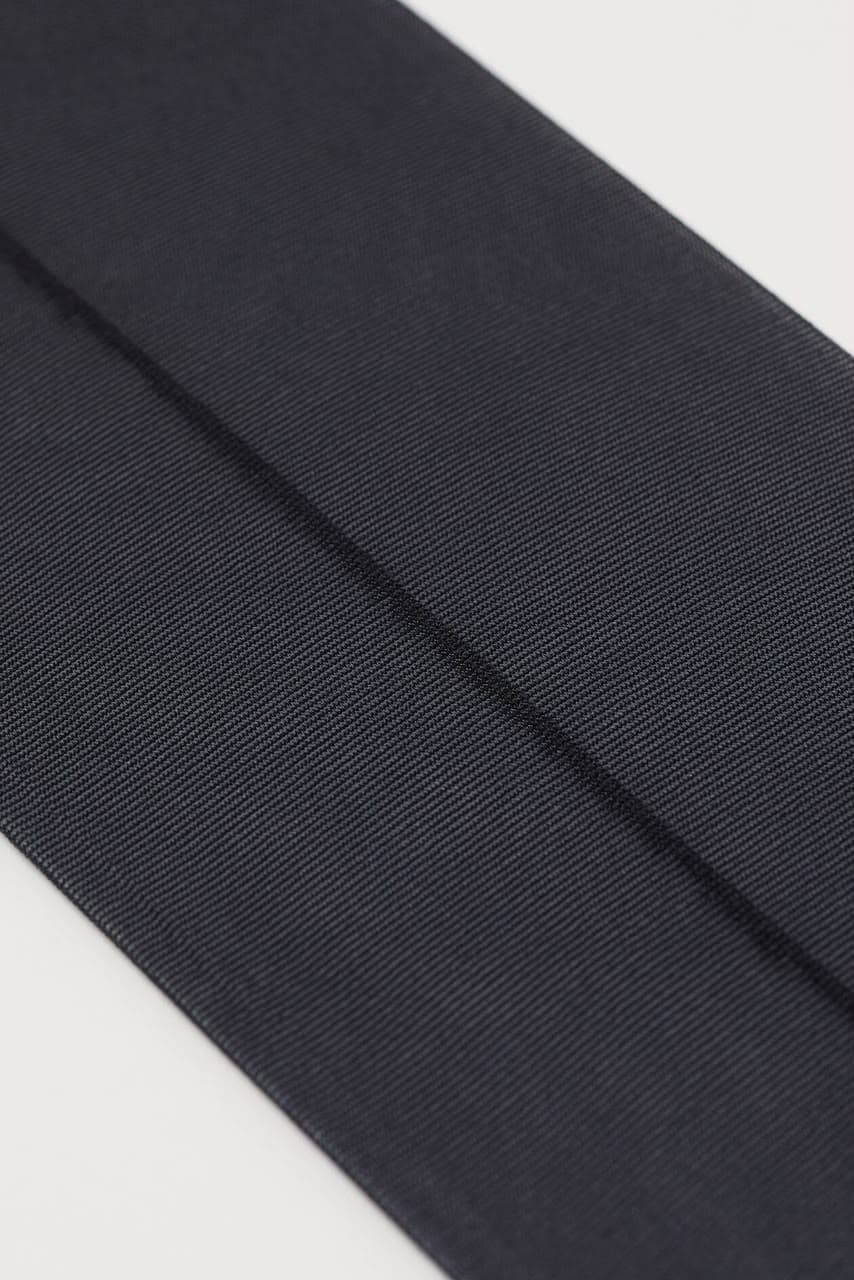 H&M sheer long socks with a back seam print (30 denier)